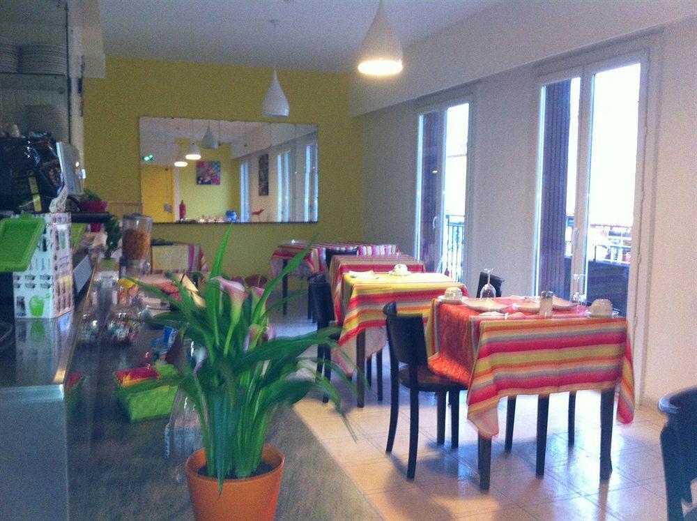 Hotel Merea La Londe-les-Maures Extérieur photo