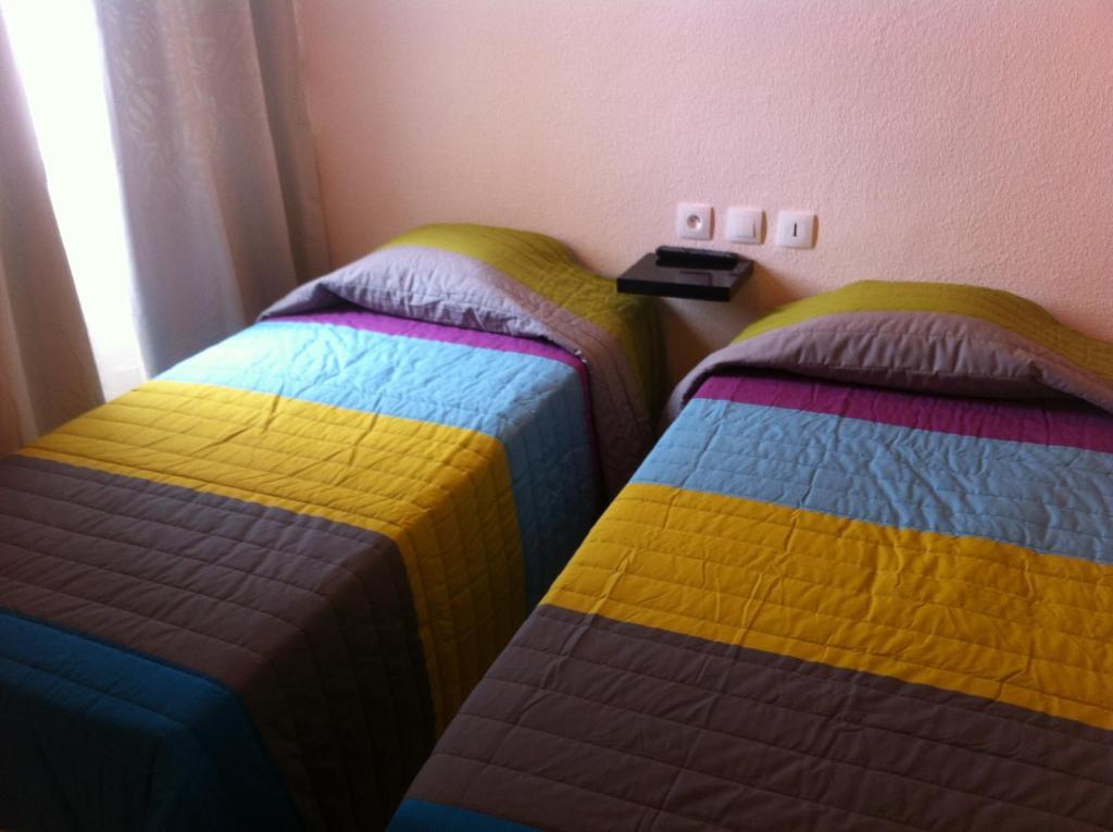 Hotel Merea La Londe-les-Maures Extérieur photo