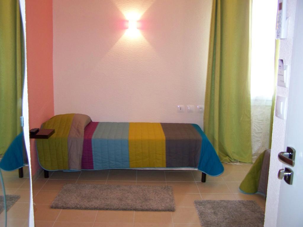Hotel Merea La Londe-les-Maures Extérieur photo